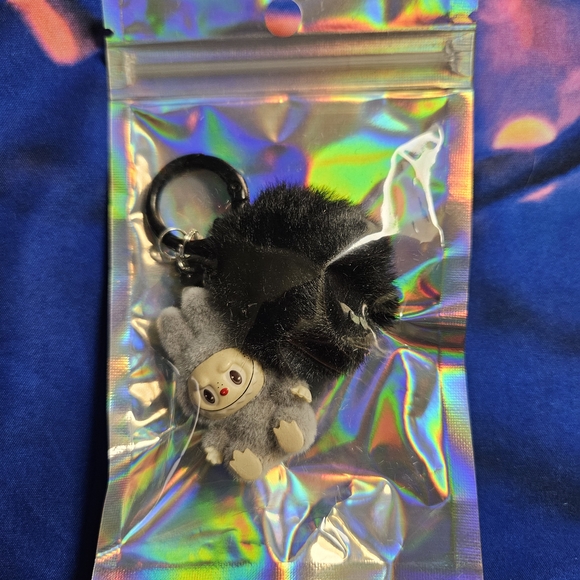 Fuzzy Have a Seat Black Labubu Keychain with Heart Gems Pom Pom Bag Charms NEW - Picture 4 of 5